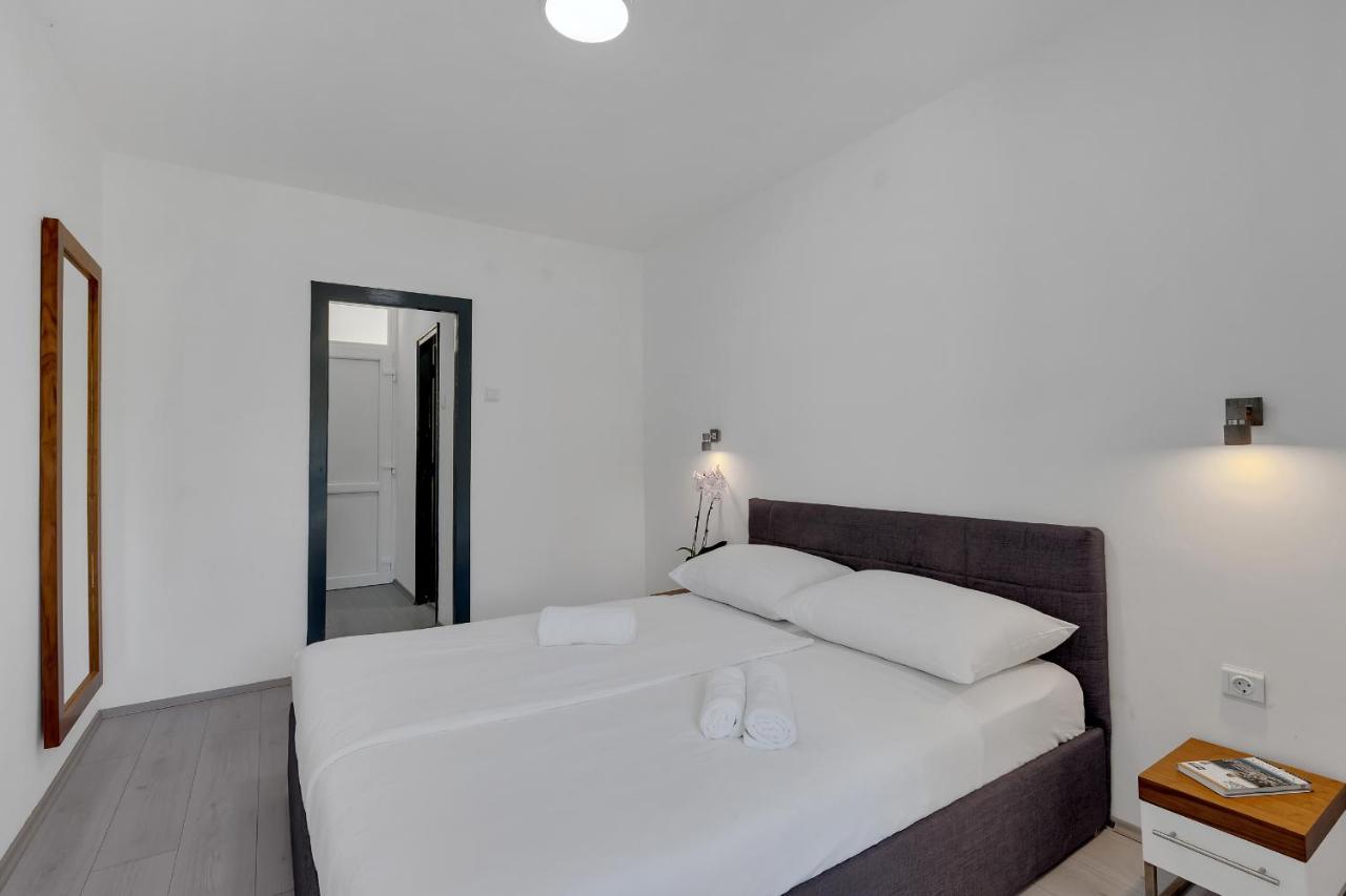 Hotel Alem Baška Voda المظهر الخارجي الصورة