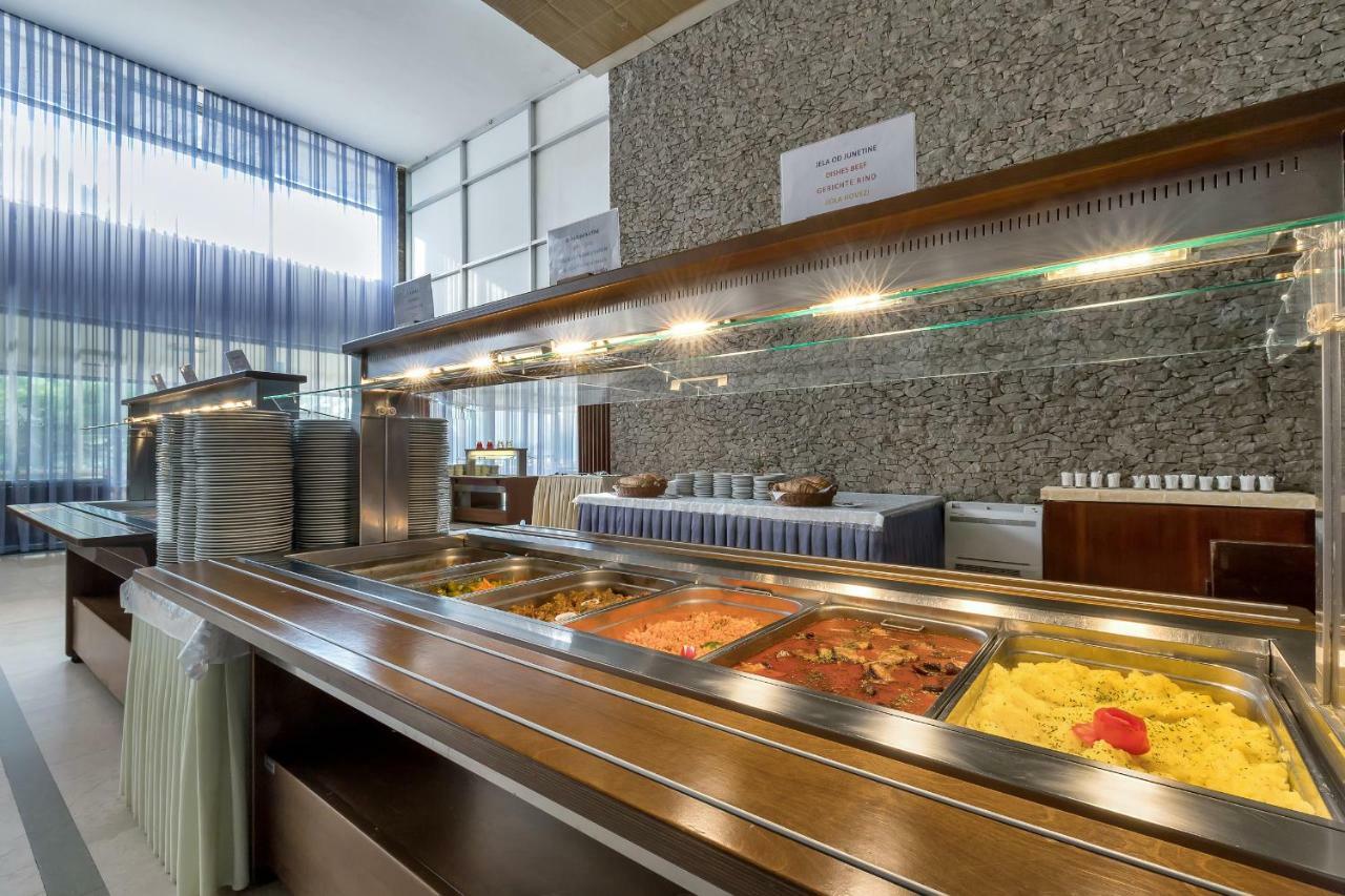 Hotel Alem Baška Voda المظهر الخارجي الصورة