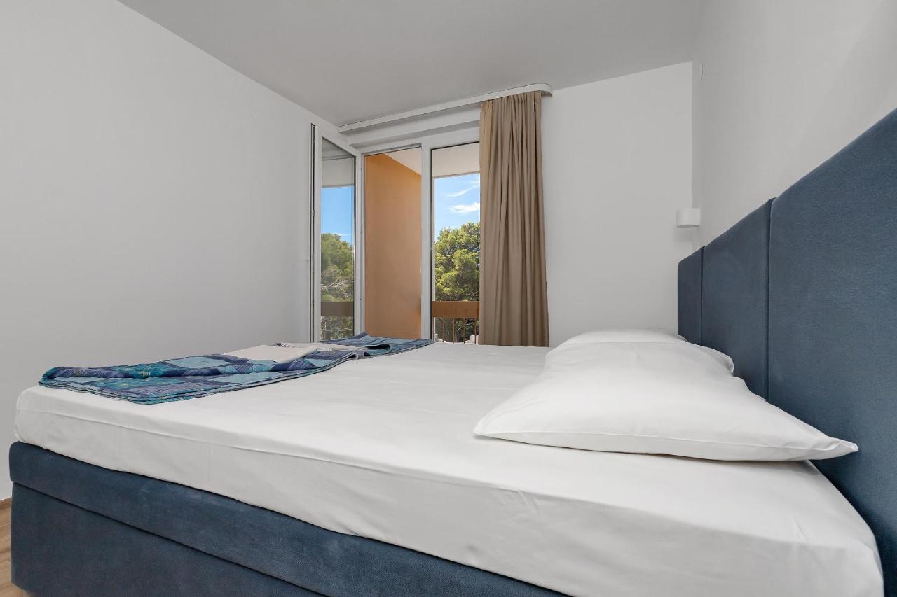 Hotel Alem Baška Voda المظهر الخارجي الصورة